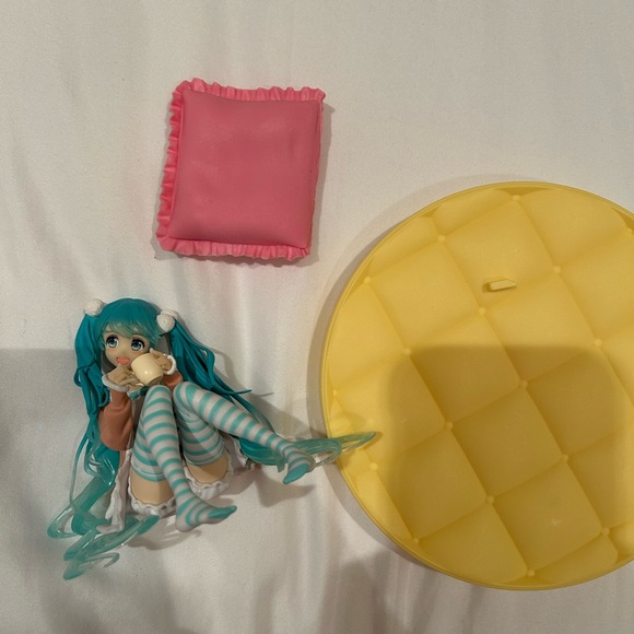 Hatsune Miku Figure Original Plain Clothes ver. 1 TAITO Shinkansen Henkei Robo - Picture 5 of 5